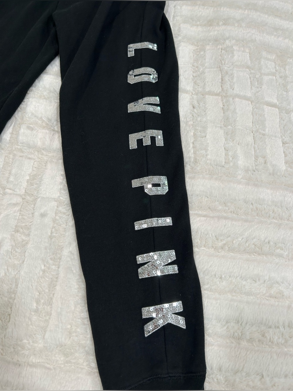 Victoria’s Secret’s Pink Silver Sequined Bling LOVE PINK Sweatpants NWOT